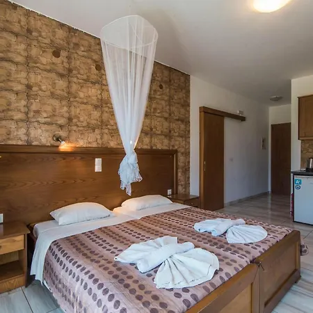 Mirage Arillas Type B14 アパート *